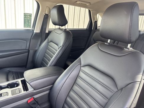 Used 2022 Ford Edge SEL w/ Convenience Package image 23