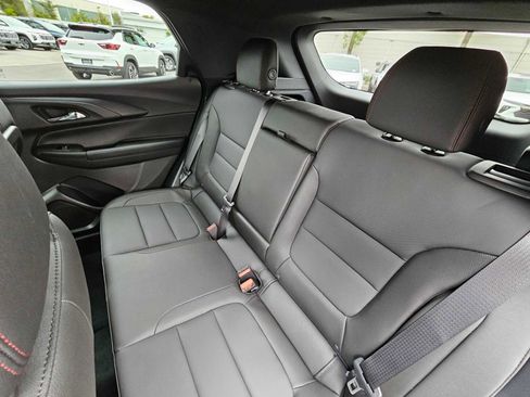 New 2025 Chevrolet TrailBlazer RS w/ Convenience Package image 18