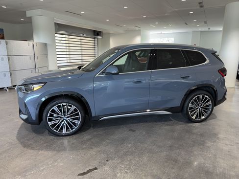 New 2026 BMW X1 xDrive28i w/ Convenience Package AWD/4WD image 5