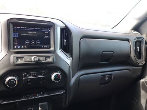 Used 2019 Chevrolet Silverado 1500 Custom w/ Custom Value Package AWD/4WD image 21