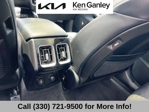 Certified 2023 Kia Sorento SX FWD image 47