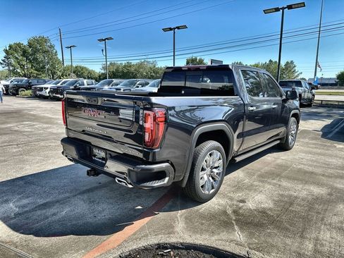 New 2026 GMC Sierra 1500 Denali w/ Denali Reserve Package image 11