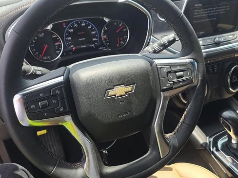 Used 2022 Chevrolet Blazer Premier FWD image 7