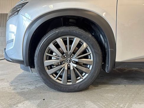 Certified 2024 Nissan Pathfinder SL w/ SL Premium Package AWD/4WD image 34