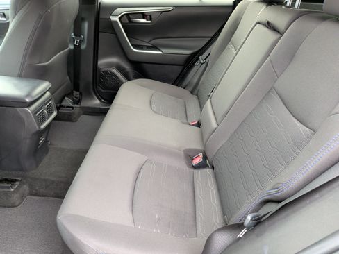 Used 2022 Toyota RAV4 SE AWD/4WD image 36