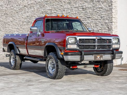 Used 1993 Dodge D/W Truck 250 image 6