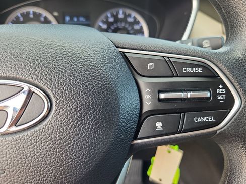 Used 2019 Hyundai Santa Fe SE image 21