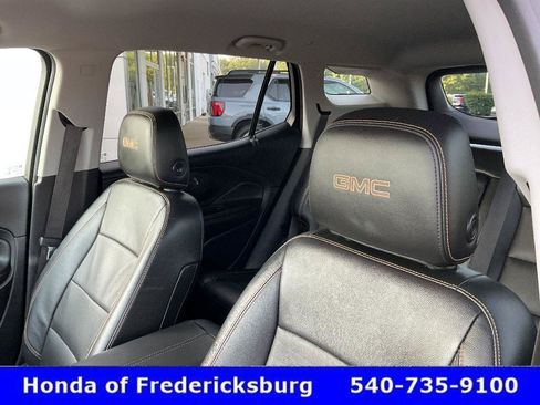 Used 2020 GMC Terrain SLT w/ Preferred Package AWD/4WD image 31