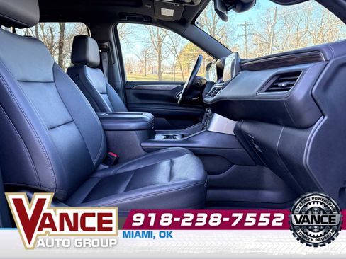 Used 2023 Chevrolet Tahoe LT w/ LT Signature Package image 22