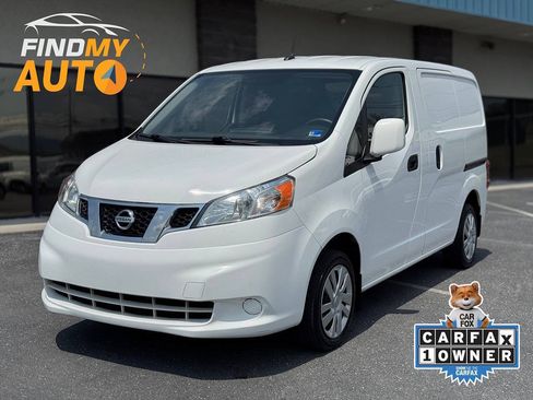 Used 2019 Nissan NV200 SV w/ Navigation Package FWD image 1
