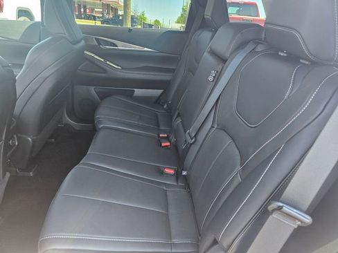 Used 2023 INFINITI QX60 Luxe w/ Cargo Package image 18