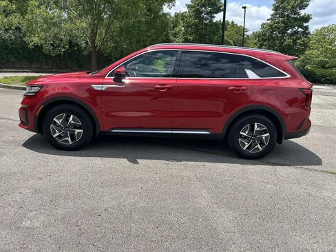 Used 2022 Kia Sorento S FWD image 4