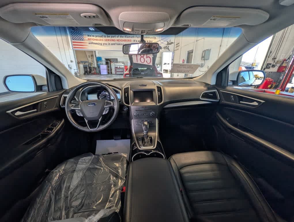 Used 2017 Ford Edge SEL w/ Equipment Group 201A AWD/4WD image 14