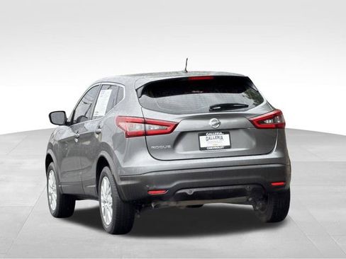 Used 2021 Nissan Rogue Sport S FWD image 5