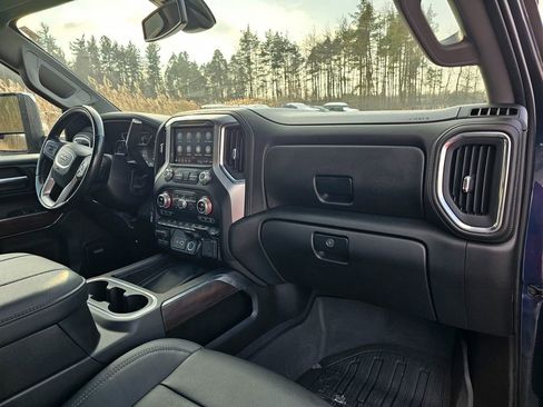 Certified 2023 GMC Sierra 2500 SLT w/ SLT Premium Package image 41