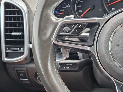 Certified 2016 Porsche Cayenne image 26