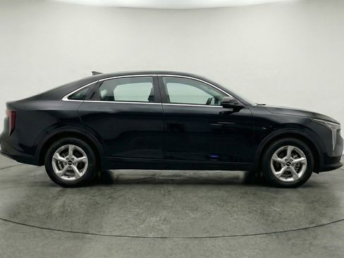 Used 2025 Kia K4 FWD image 11