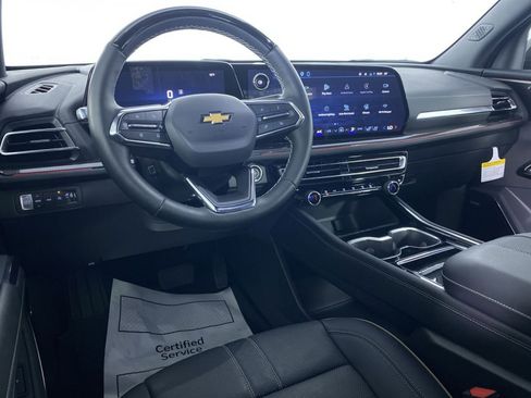 New 2026 Chevrolet Traverse High Country w/ LPO, Floor Liner Package AWD/4WD image 2