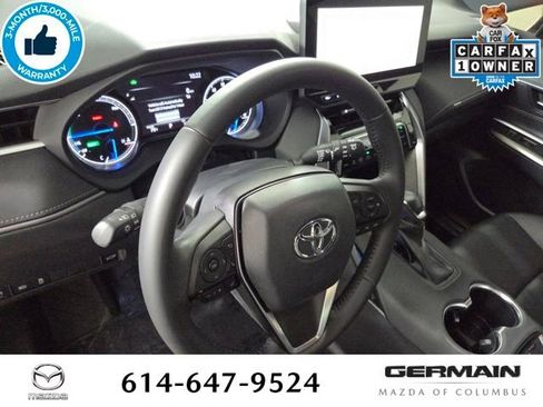 Used 2023 Toyota Venza XLE AWD/4WD image 17