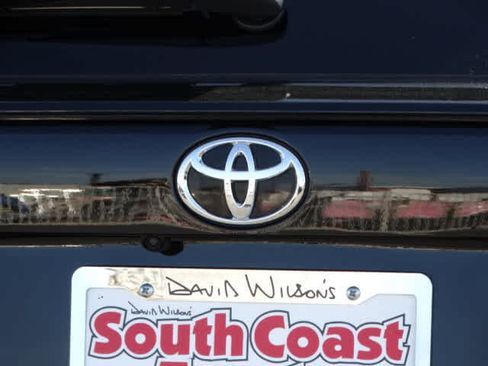 Certified 2024 Toyota RAV4 XLE image 9