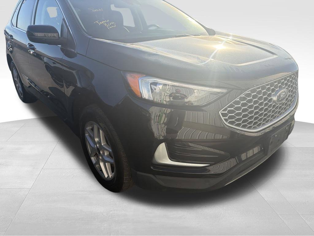 Used 2024 Ford Edge SEL AWD/4WD image 15