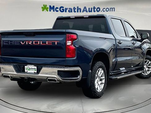 Used 2022 Chevrolet Silverado 1500 LT w/ Z71 Off-Road Package image 7
