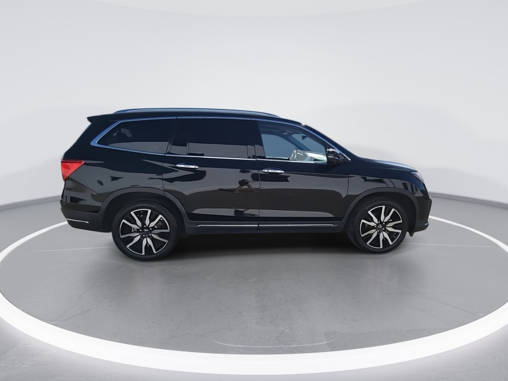 Used 2020 Honda Pilot Touring image 9