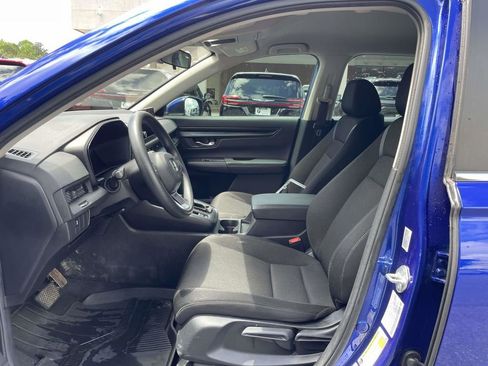 Used 2023 Honda CR-V LX image 25