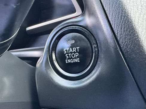 Used 2016 MAZDA MAZDA3 i Sport image 23