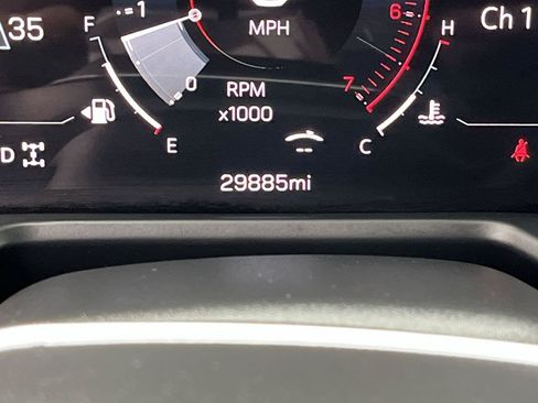 Certified 2024 GMC Acadia Elevation w/ Luxury Package AWD/4WD image 16