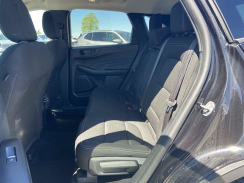 Used 2025 Ford Escape Active AWD/4WD image 17