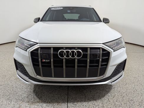 Certified 2023 Audi SQ7 Prestige AWD/4WD image 2