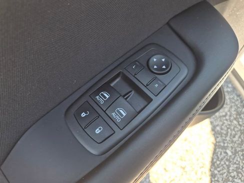 Used 2022 Dodge Challenger GT w/ Blacktop Package image 13