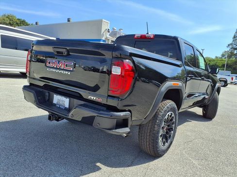 New 2026 GMC Canyon AT4 image 19
