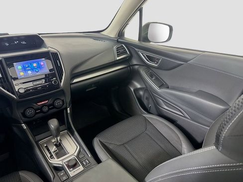 Used 2019 Subaru Forester Premium w/ All-Weather Package image 22