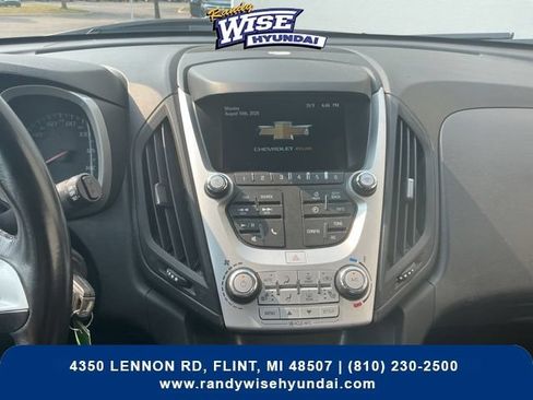 Used 2017 Chevrolet Equinox LT w/ Convenience Package AWD/4WD image 22