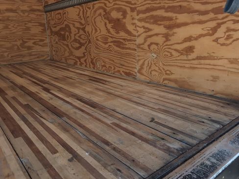 Used 2017 Mercedes-Benz Sprinter 3500 w/ Front Bench Seat Package image 11