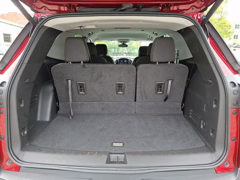 Used 2021 Chevrolet Traverse LT AWD/4WD image 27