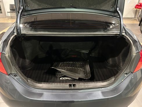 Used 2019 Toyota Corolla SE image 24