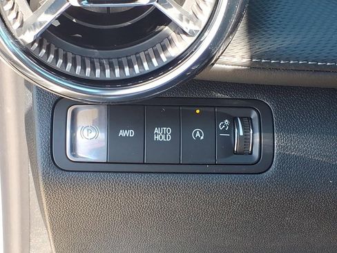New 2026 Chevrolet Equinox LT AWD/4WD image 15