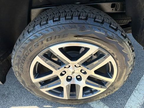 Certified 2023 Chevrolet Colorado Z71 w/ Z71 Convenience Package 2 image 19