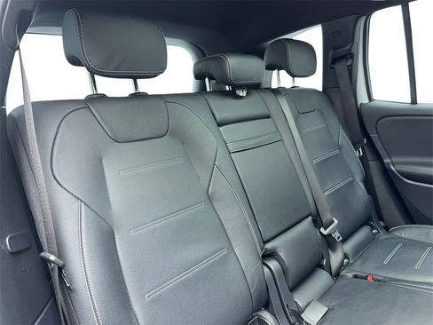 Used 2021 Mercedes-Benz GLB 35 AMG 4MATIC image 44