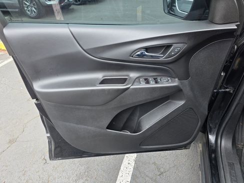 Used 2019 Chevrolet Equinox LT AWD/4WD image 10