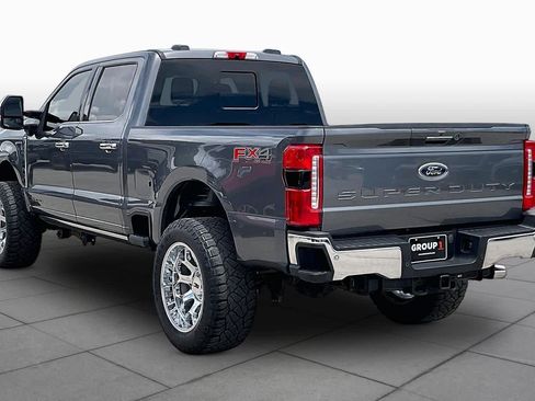 Used 2024 Ford F250 Lariat w/ Lariat Ultimate Package AWD/4WD image 11