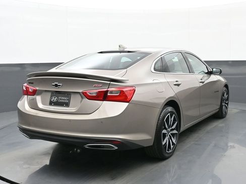 Used 2025 Chevrolet Malibu RS w/ LPO, Floor Liner Package image 3