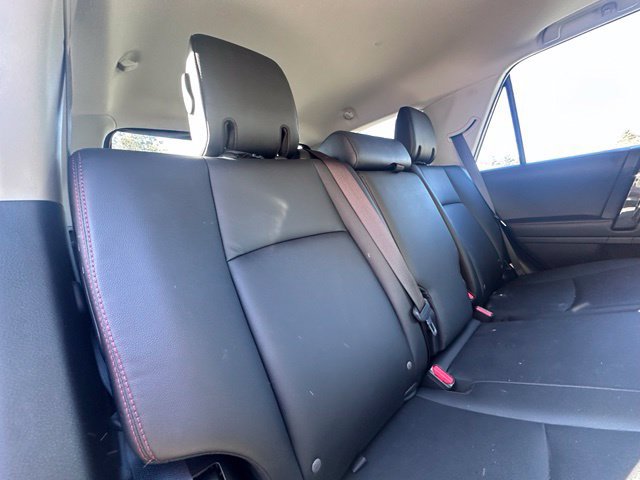 Used 2021 Toyota 4Runner TRD Off-Road Premium w/ Moonroof Package AWD/4WD image 9