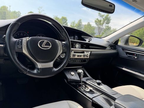 Used 2015 Lexus ES 350 FWD image 22