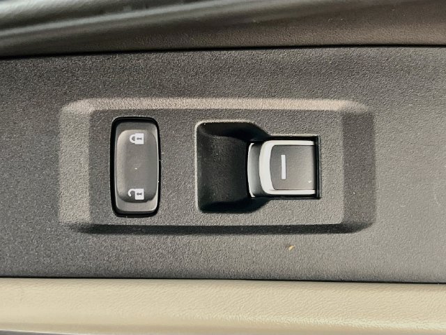 Used 2023 Honda Accord EX-L image 32