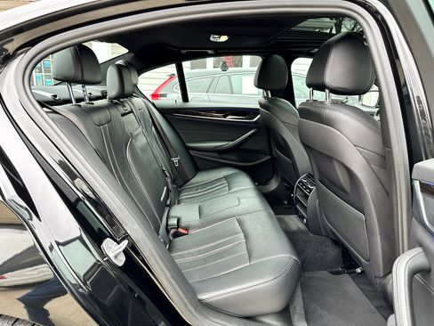 Used 2018 BMW 530i image 28