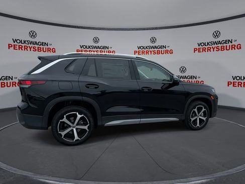 New 2026 Volkswagen Tiguan SE AWD/4WD image 8
